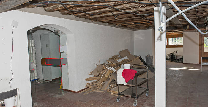 03.07.19 - L’ancienne salle à manger est aussi un lieu de travail très fréquenté : c’est ici que le nouvel espace d’information et de communication sera créé.