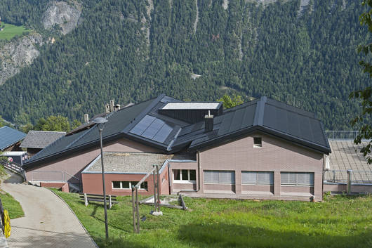 Photovoltaikanlage auf dem Schulhaus in Ried-Mörel